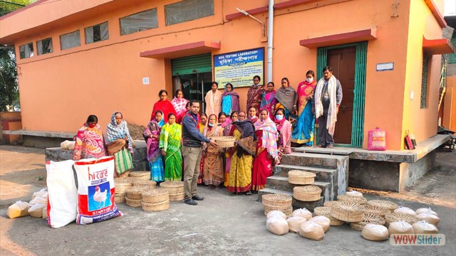 RIR chicks & feed distribution under SCSP Programme of ICAR-DGR, Junagadh