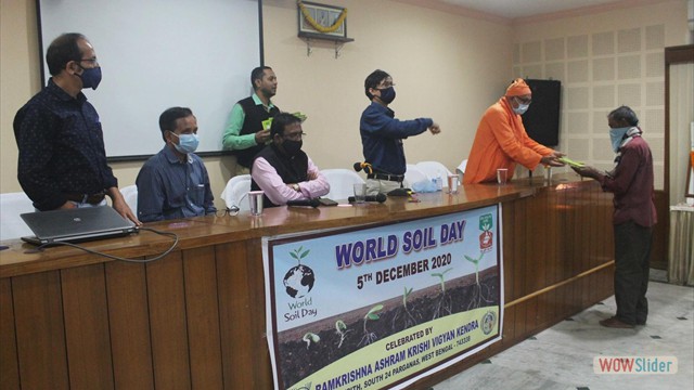 Celebration of World Soil Day 2020 and distribution of soil health cards